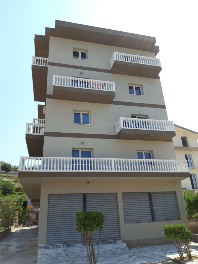 Apartament Gloria&Mitati Orikum Exterior foto
